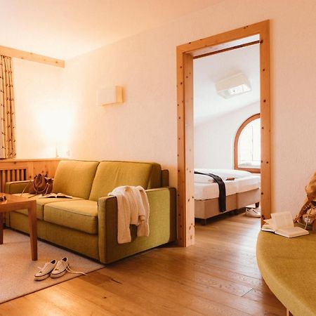 Gartenhotel Linde 4 Sterne Superior Ried im Oberinntal Bagian luar foto